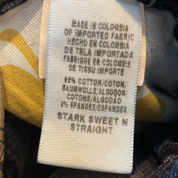 Lucky Brand Straight Leg Jeans - Picture 4 of 4